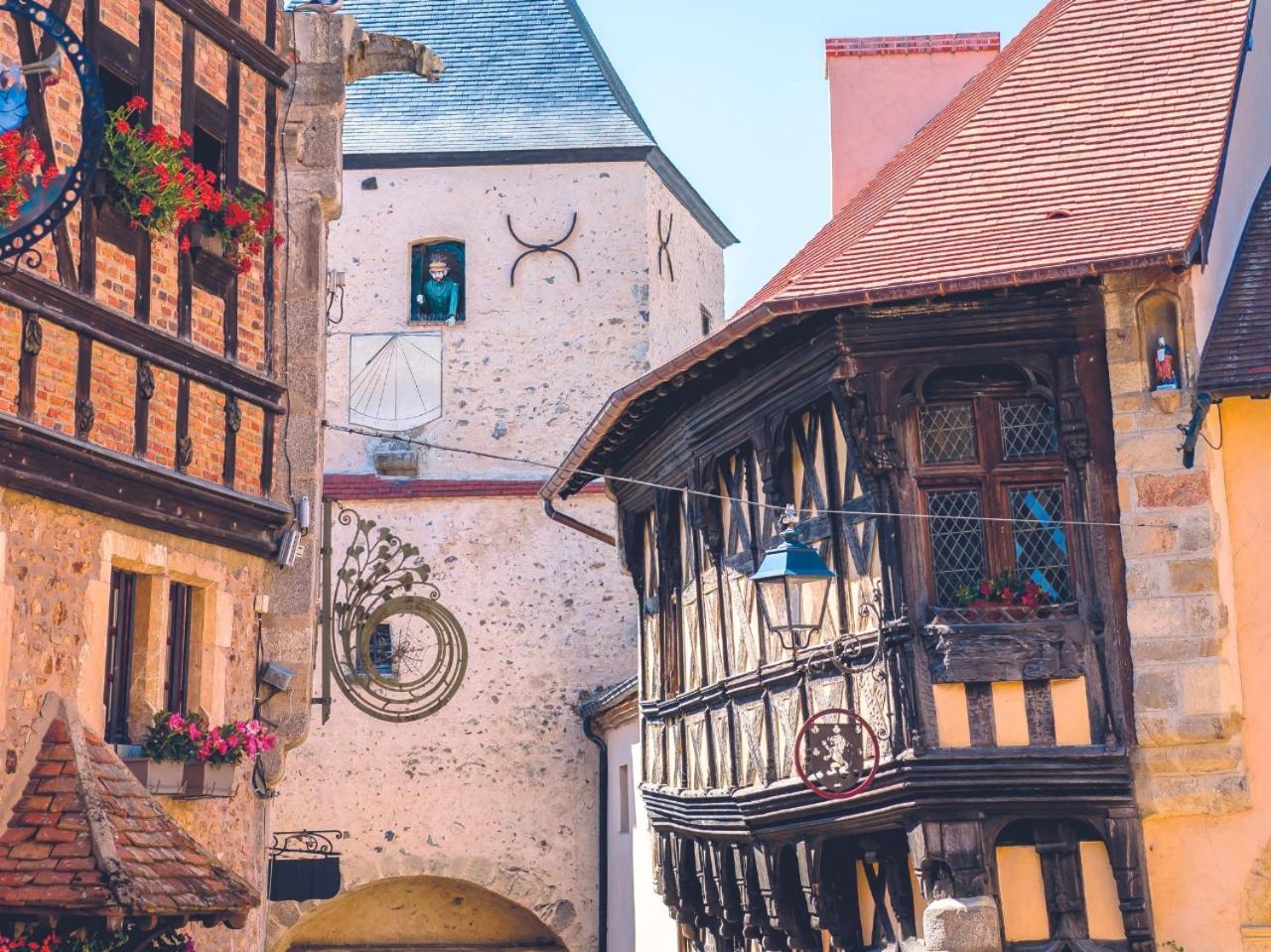 Grand Hotel De Bourbon-Lancy - Spa Et Restaurant - Logis Kültér fotó