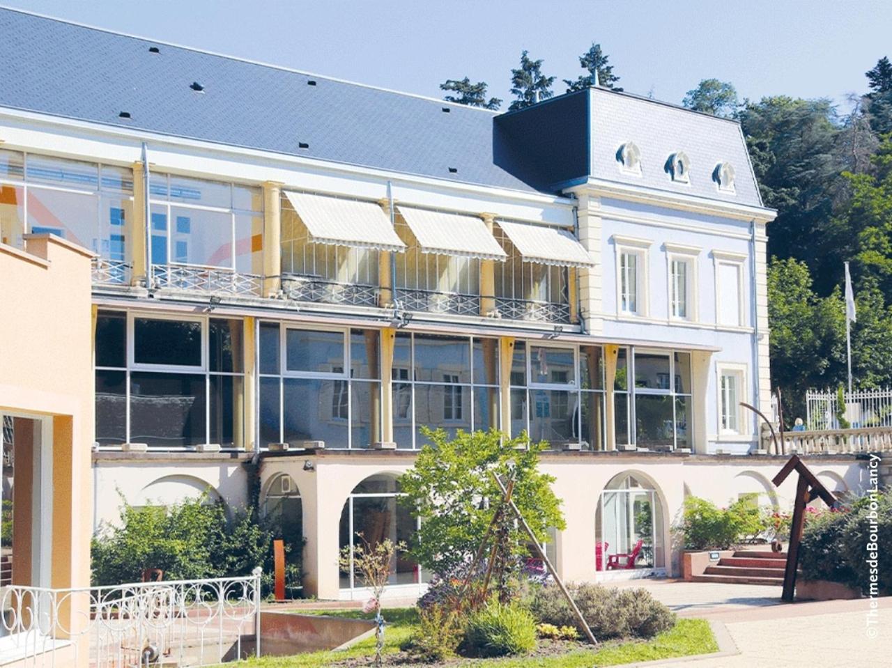 Grand Hotel De Bourbon-Lancy - Spa Et Restaurant - Logis Kültér fotó